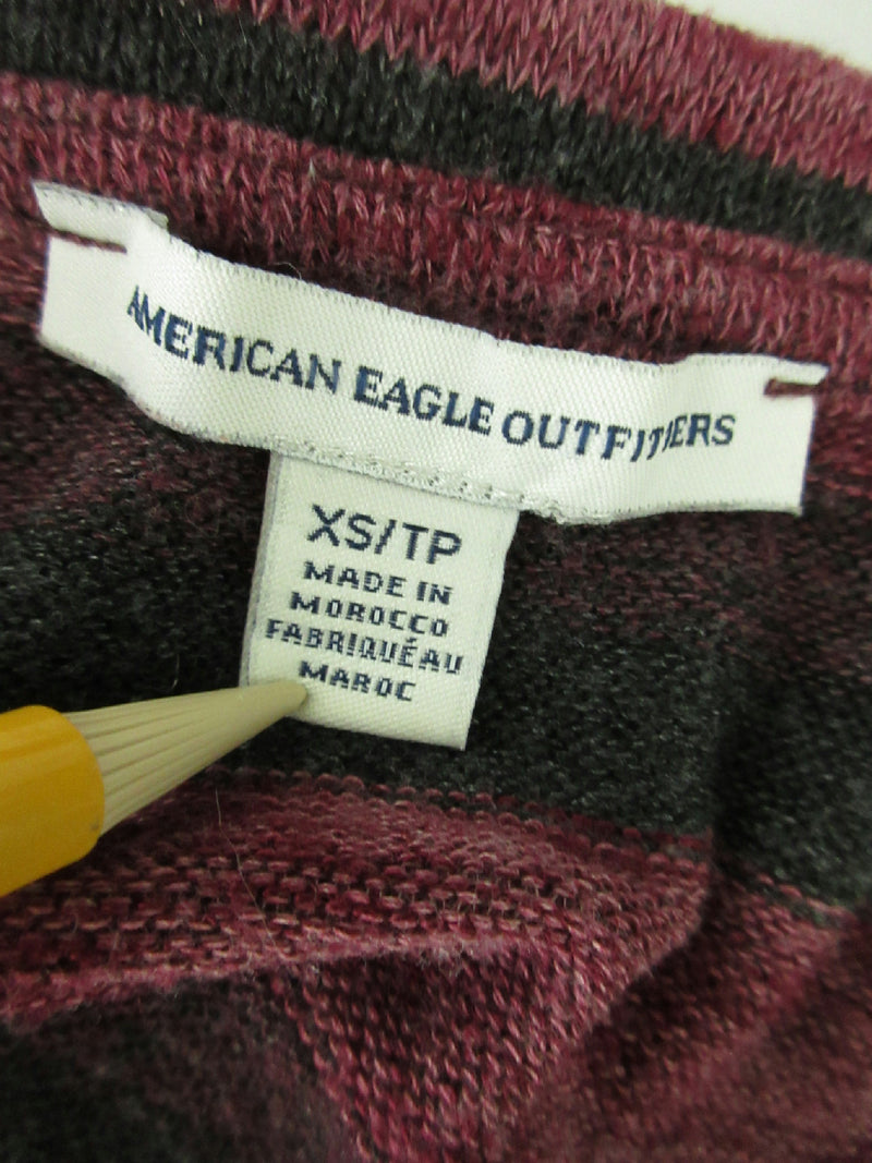 American Eagle Outfitters Pullover Sweater