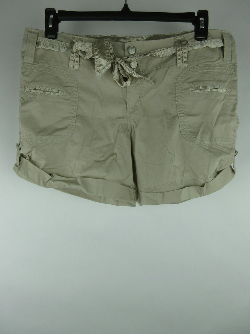 Feathers Cargo Shorts
