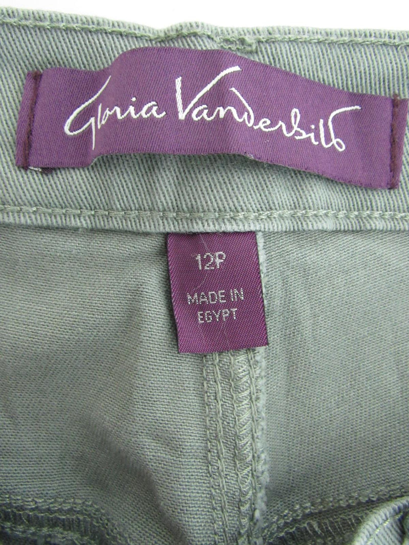 Gloria Vanderbilt Straight Jeans