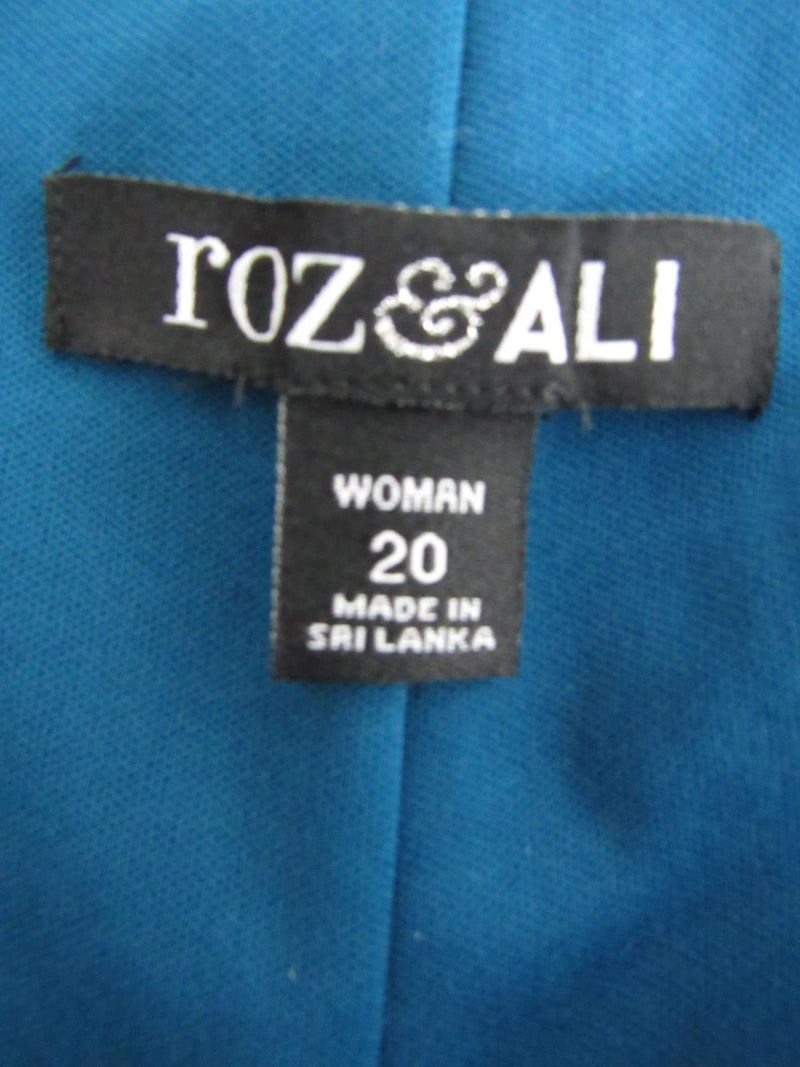 Roz & Ali Shift Dress